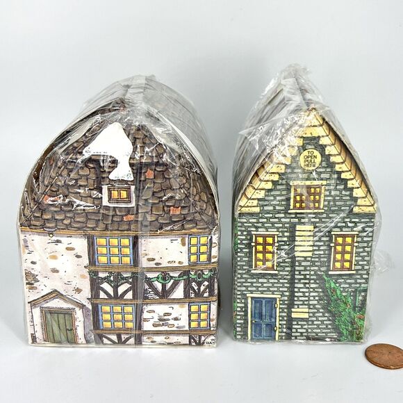 2x NEW Dept 56 Charles Dickens Heritage Ornament 95 SIR JOHN INN 94 Dedlock Arms - Picture 2 of 13